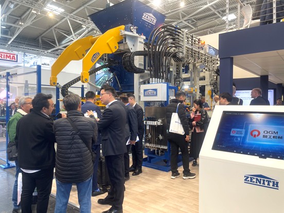 Quangong Co., Ltd. fai un gran debut na Expo Internacional de Xestión de Residuos de Xangai A fabricación intelixente potencia o desenvolvemento da 